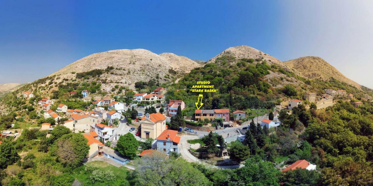 Studio Apartman Stara Baška Exterior foto